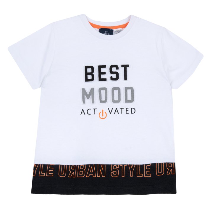 T-shirt con stampa urban style