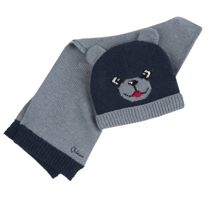 Conjunto de gorro com cachecol