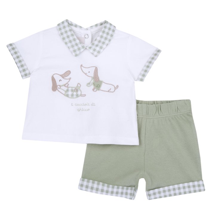 Conjunto de t-shirt e calções