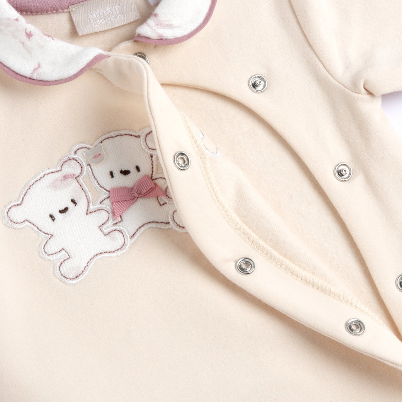 Tutina aperta davanti  null - 1