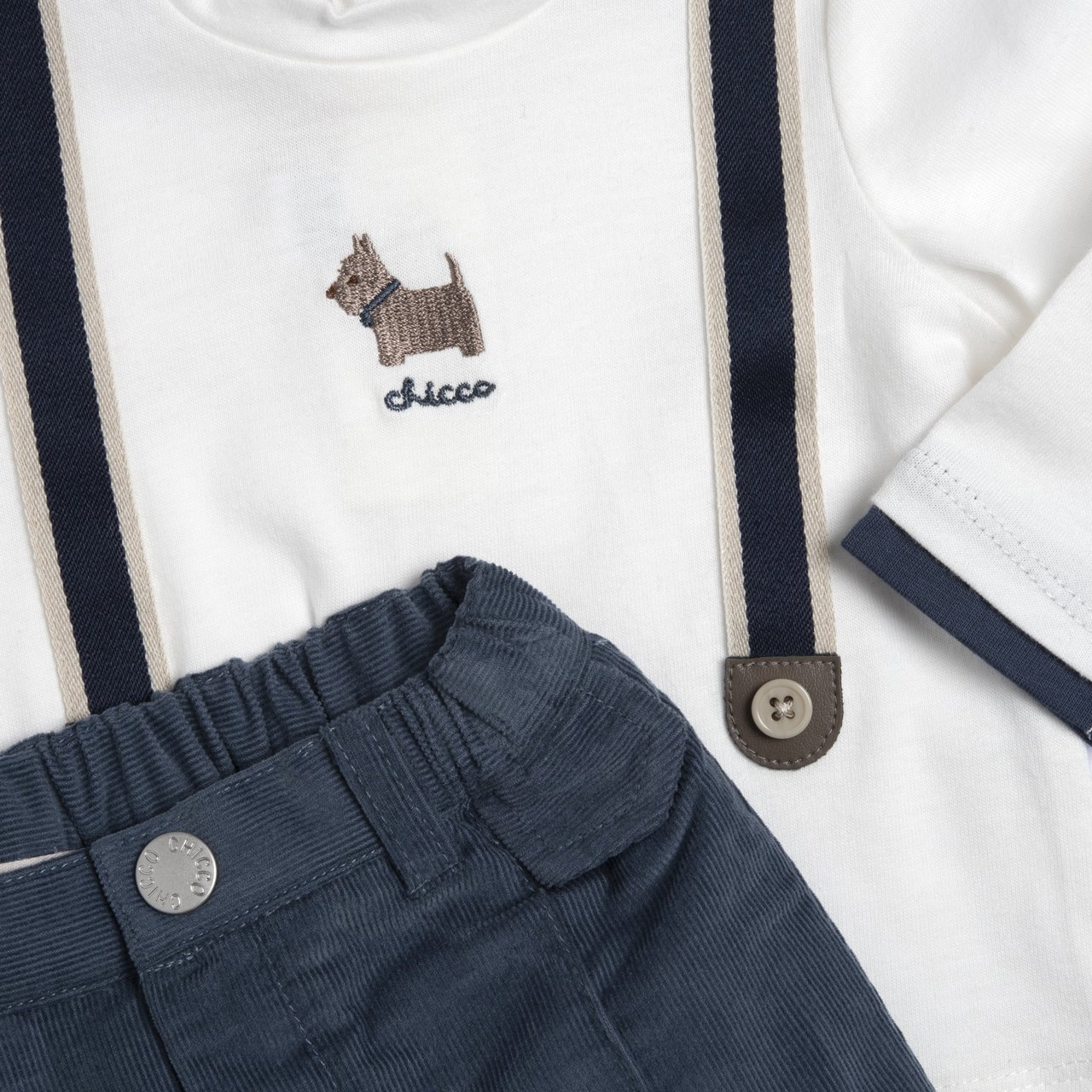 Completo maglietta con pantaloni null - 1