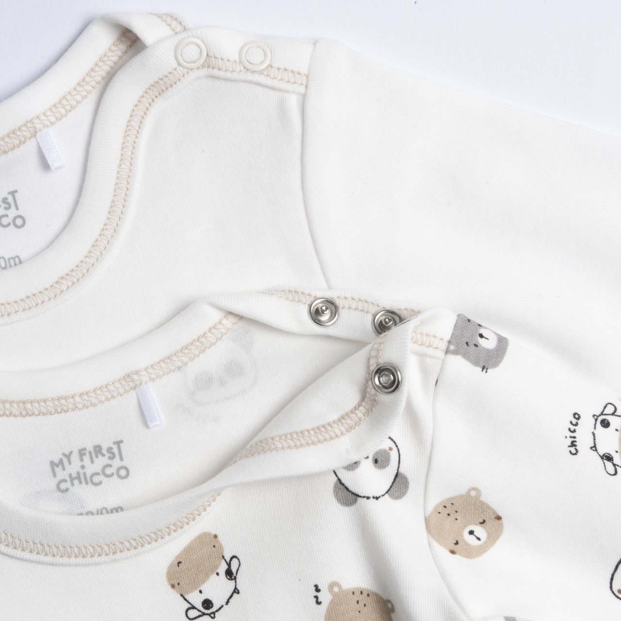 Lot de bodys Chicco - 2