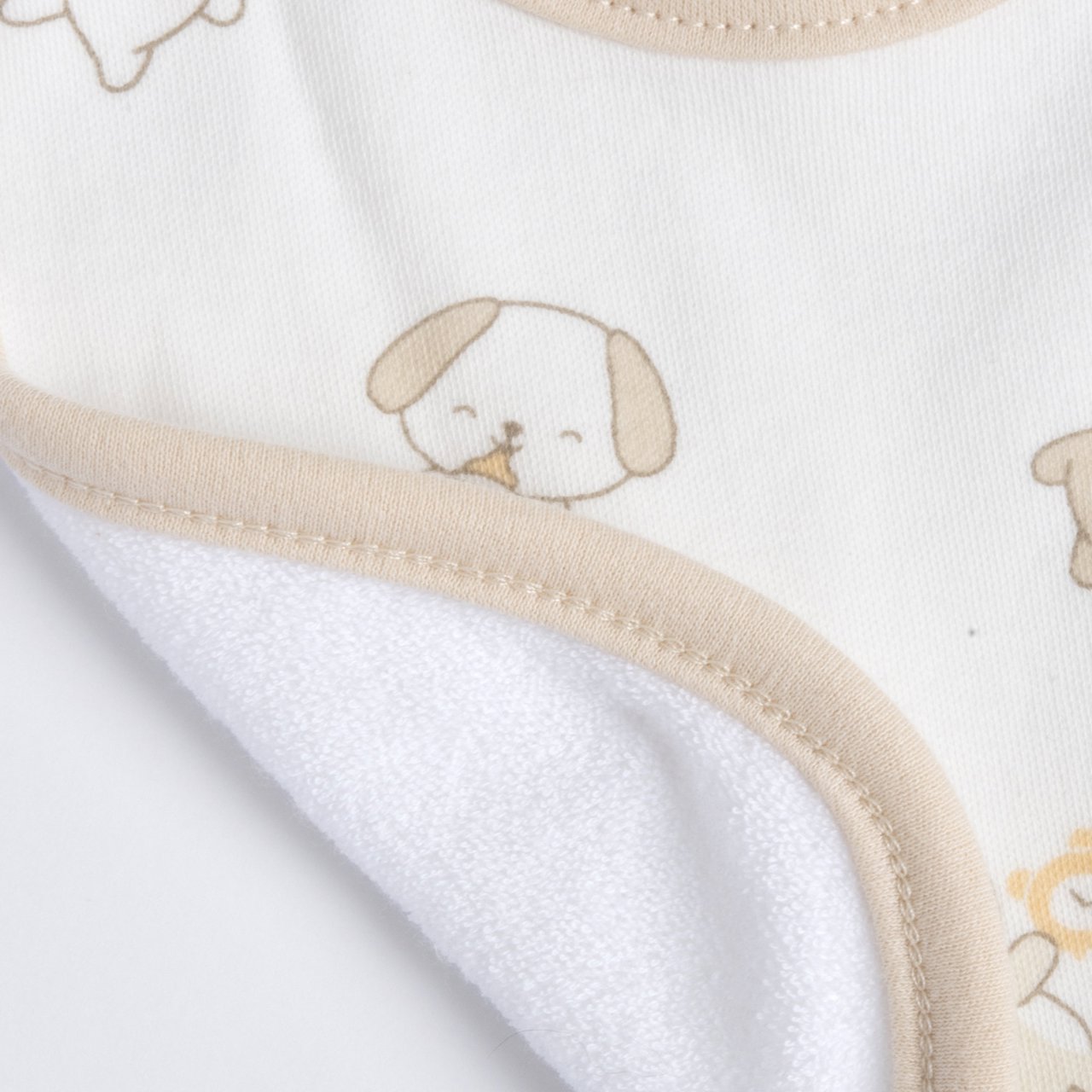 Conjunto presente com gorro e babete Chicco - 6