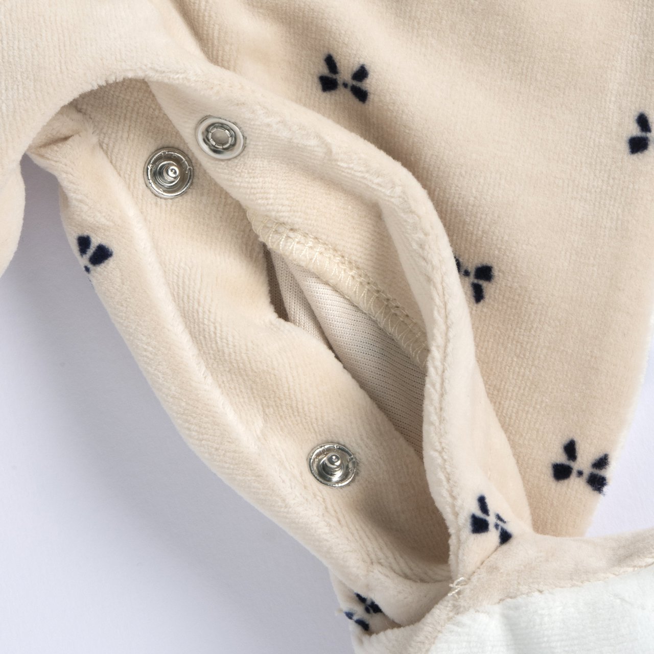 Grenouillère avec ouverture par l'entrejambe Chicco - 2