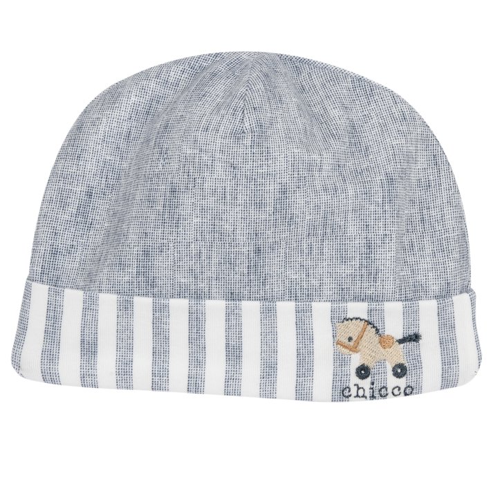 Gorro com bordado de cavalinho