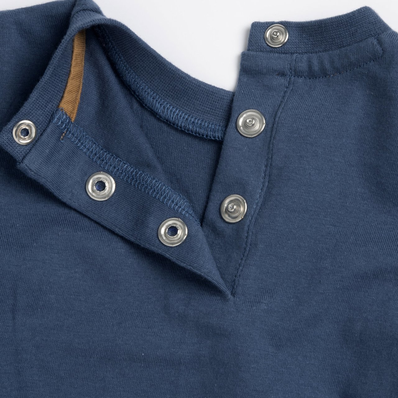 Conjunto camiseta y pantalones cortos dinosaurio Chicco - 5