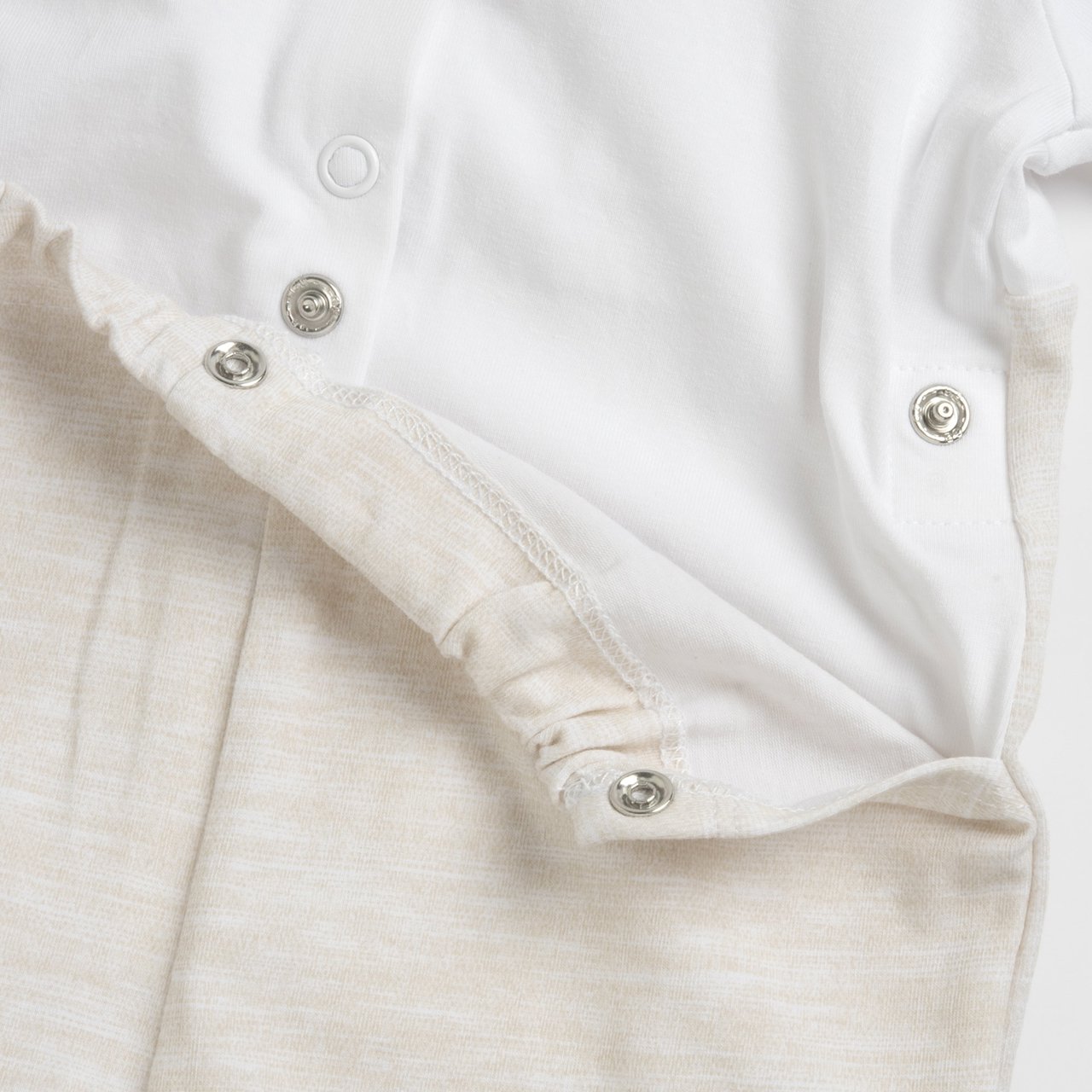 Tutina aperta dietro Chicco - 3