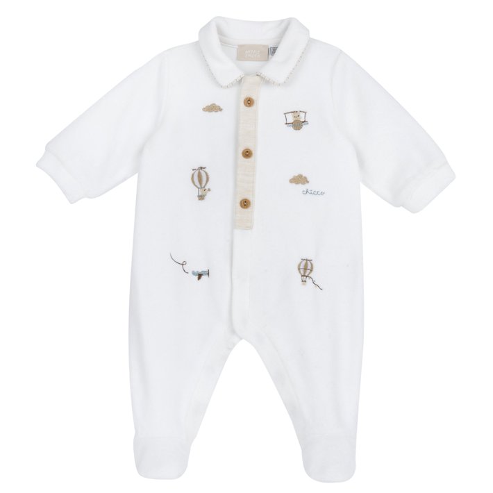 Tutina aperta davanti 