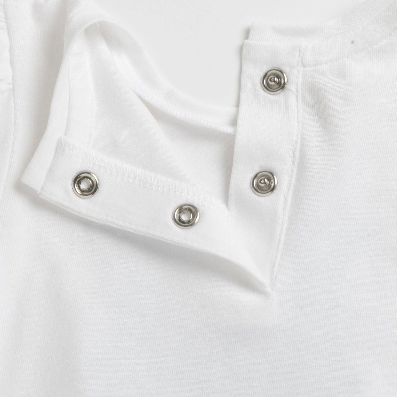 Ensemble t-shirt &agrave; manches courtes et short Chicco - 5