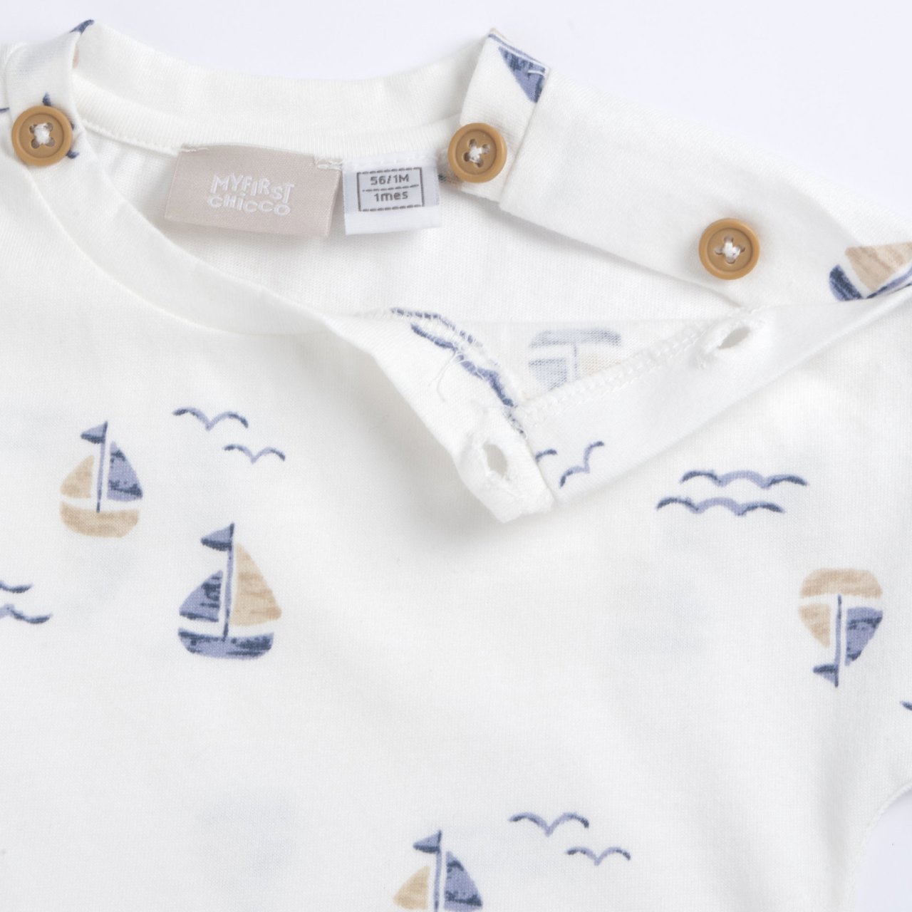 Conjunto de camiseta con barquitos y pantalones cortos Chicco - 4