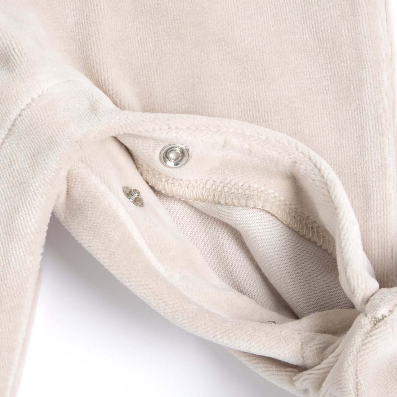 Pelele Beige con Corazones Chicco - 4