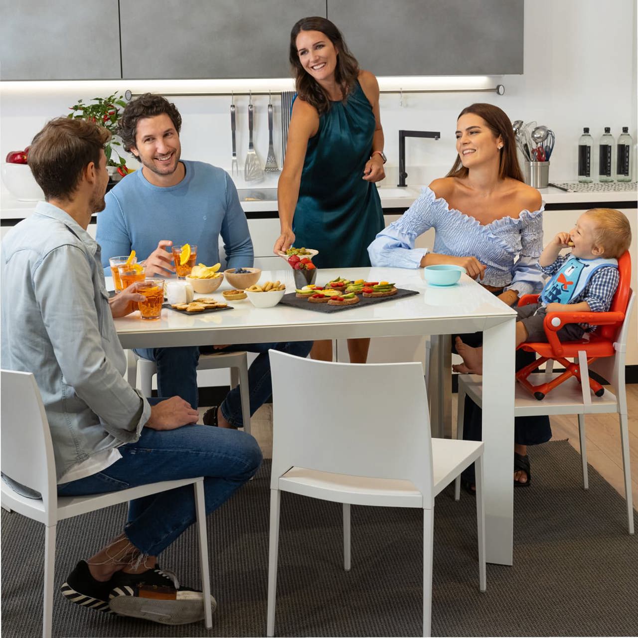 Réhausseur chaise de table bébé Pocket Snack null - 1