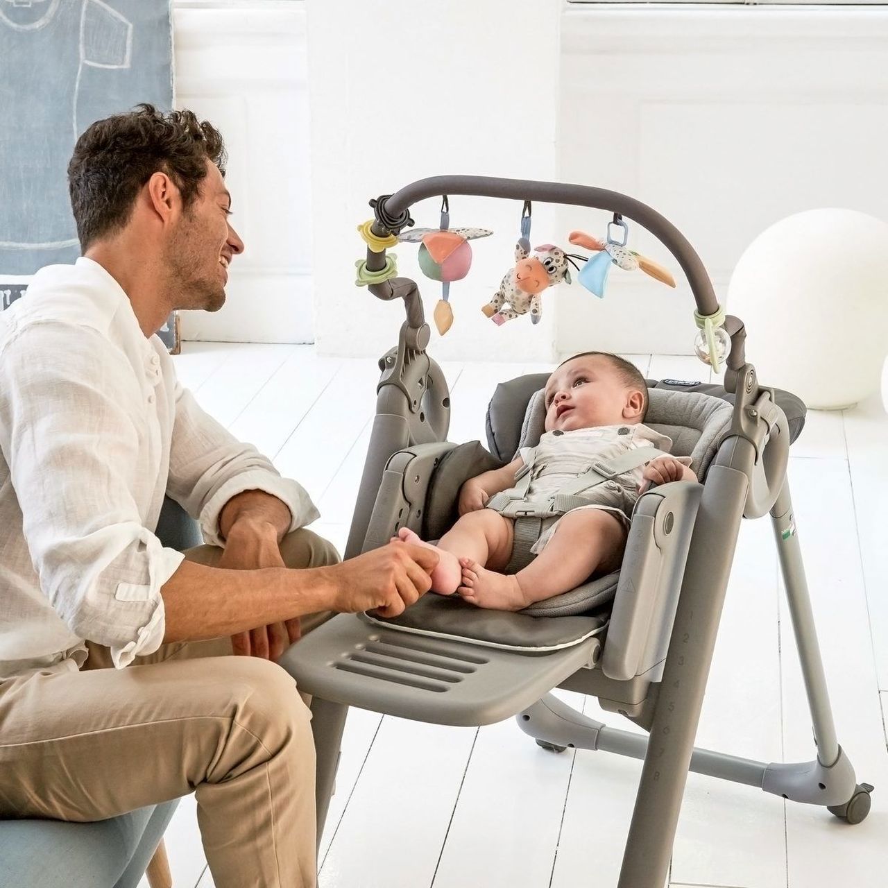 Bavoir de sevrage, bavoir bébé attaché aux bébés chaise haute