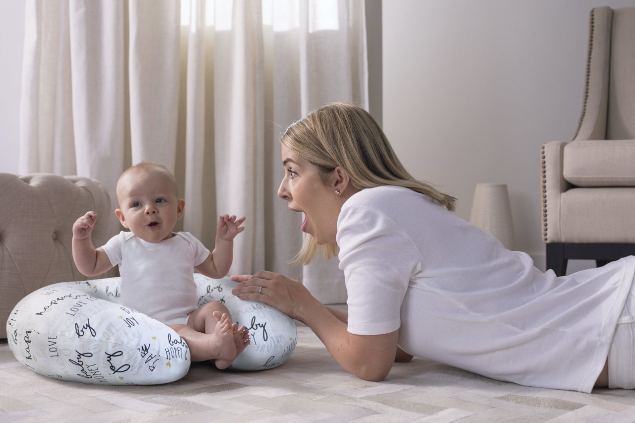 Подушка BOPPY Hello Baby для поддержки вскармливания null - 3