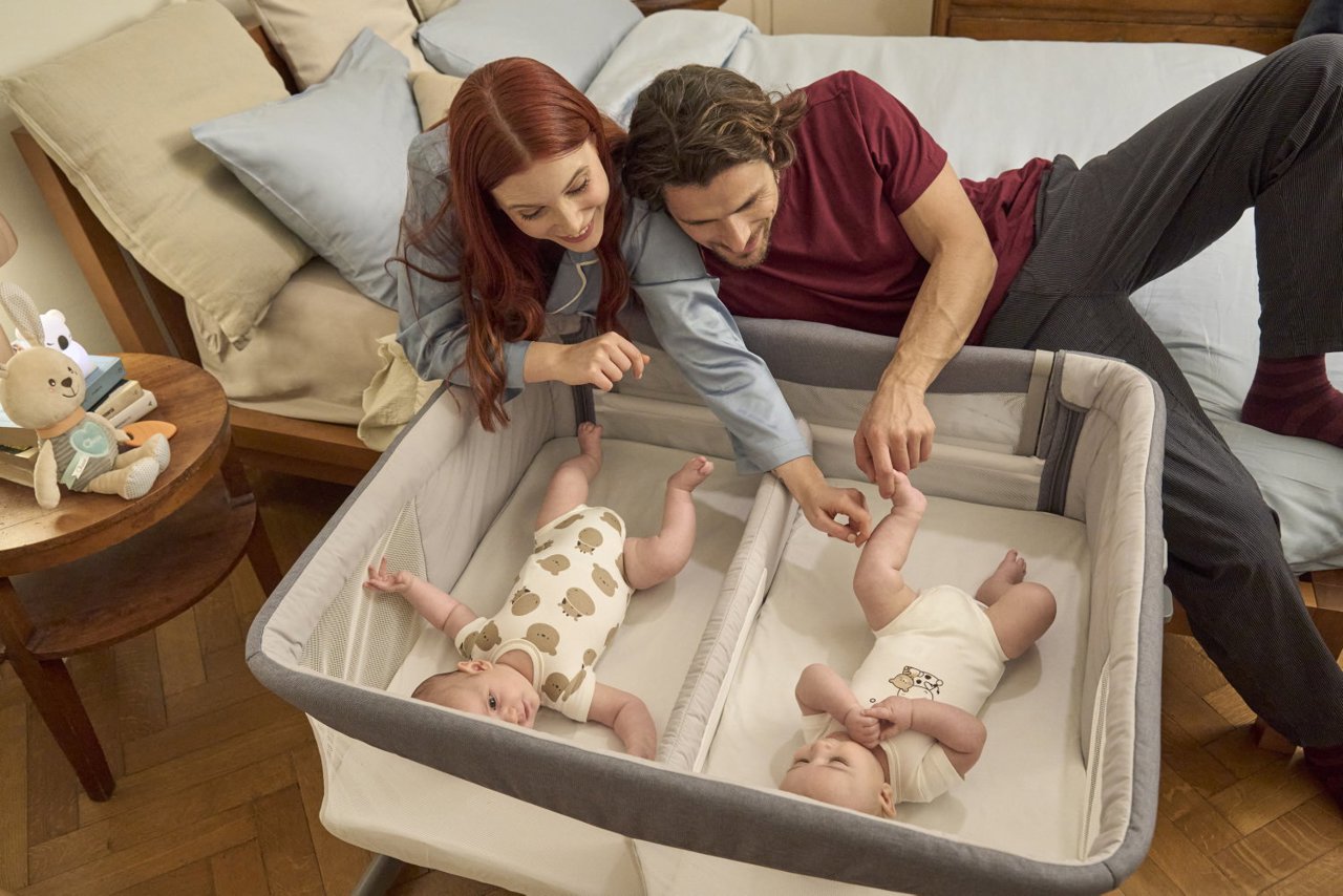 Детская приставная кроватка для двойняшек и близнецов Chicco Next2Me Twins 0+ null - 5