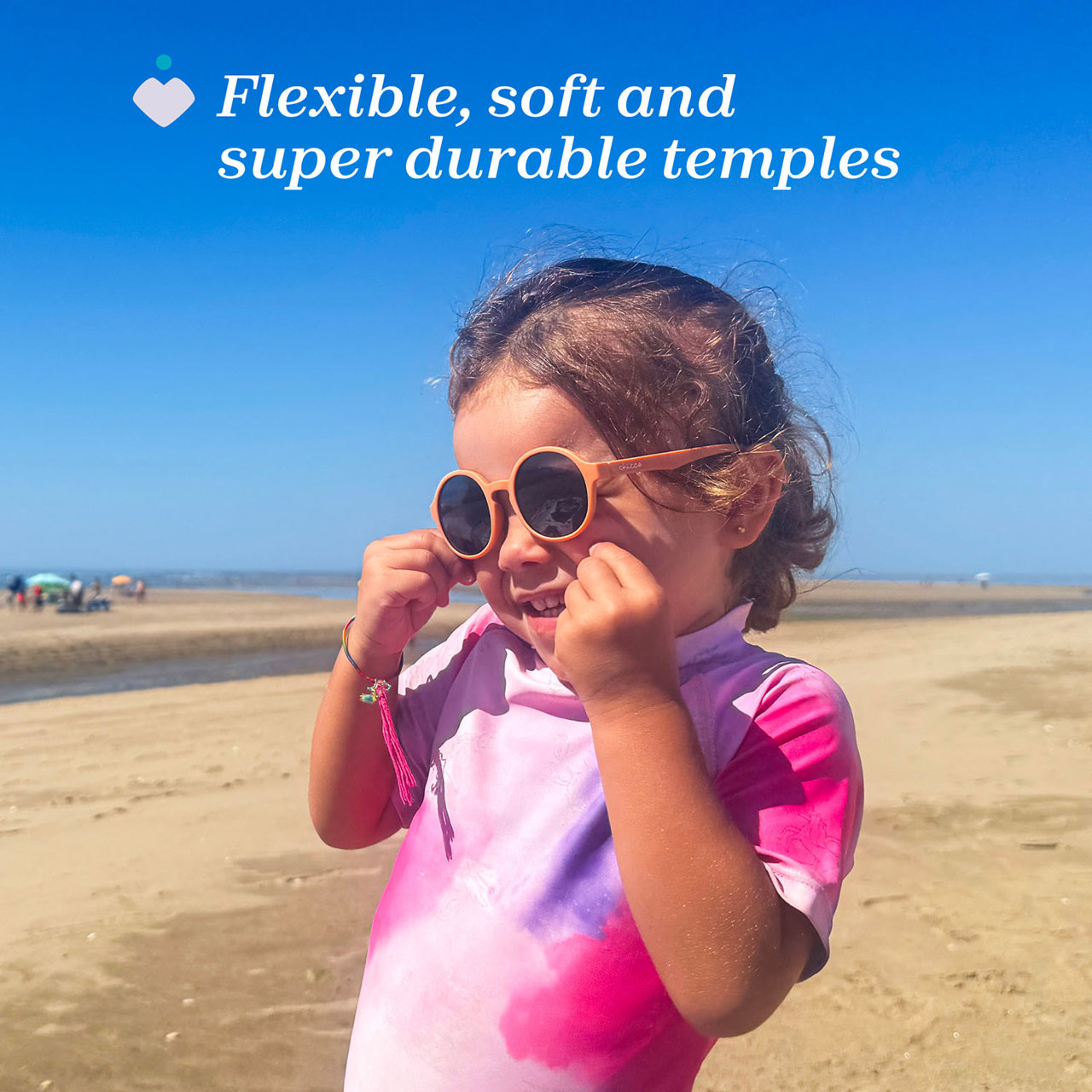 &Oacute;culos de sol 12M+  Chicco - 5